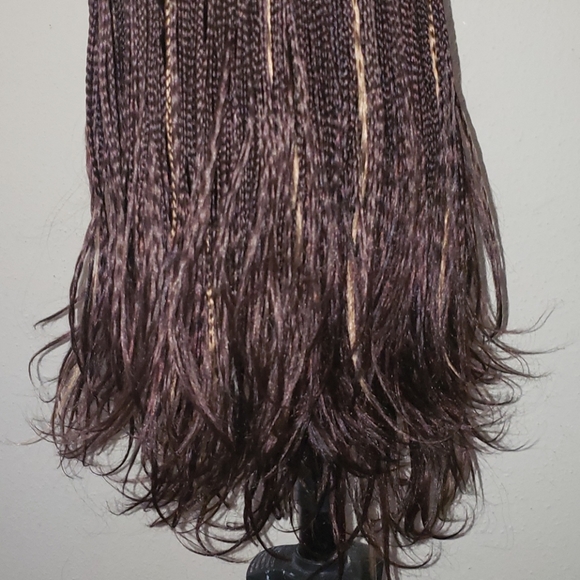 Box braided wig - Picture 6 of 10